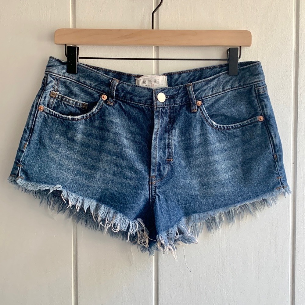 Free People Cutoff Denim Shorts We The Free Medium Wash